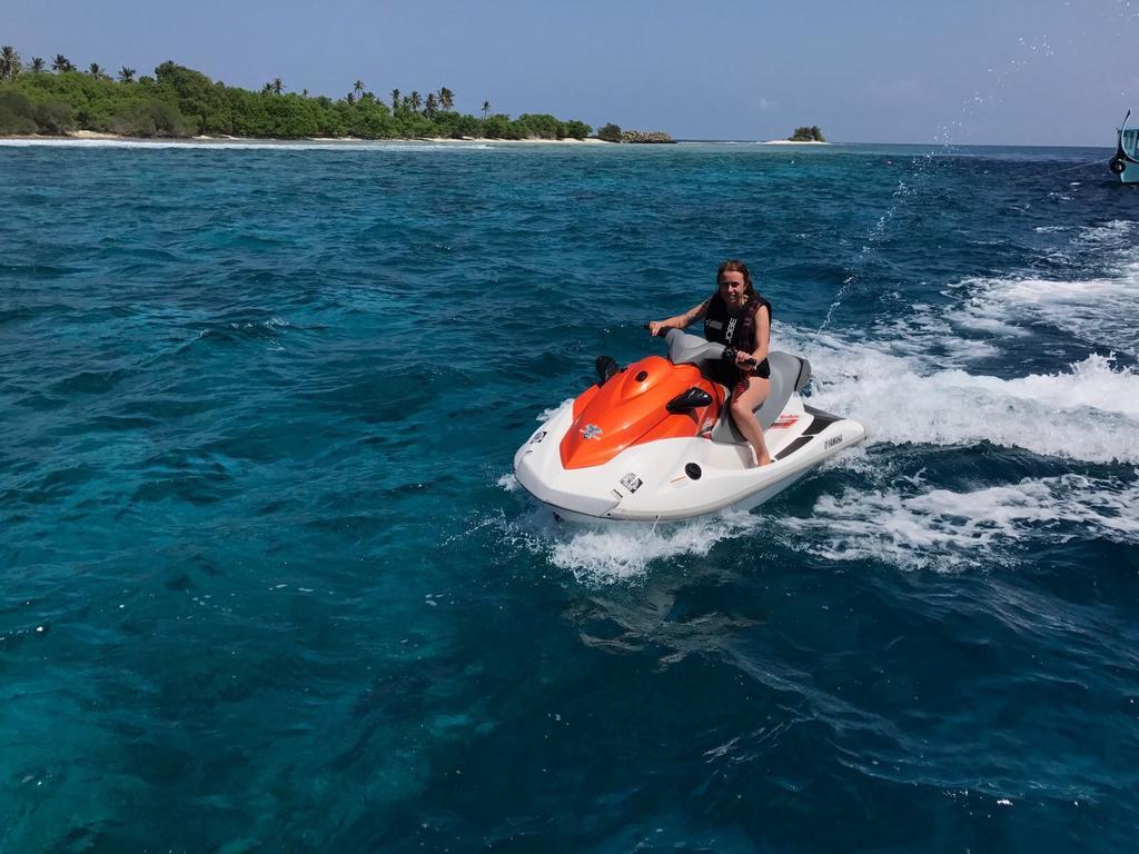 نزل هيمافوشيفي Natural Surf House المظهر الخارجي الصورة